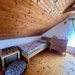 Roda S Vnitřní Saunou Rabyne