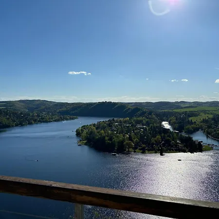 Roda S Vnitrni Saunou 別荘