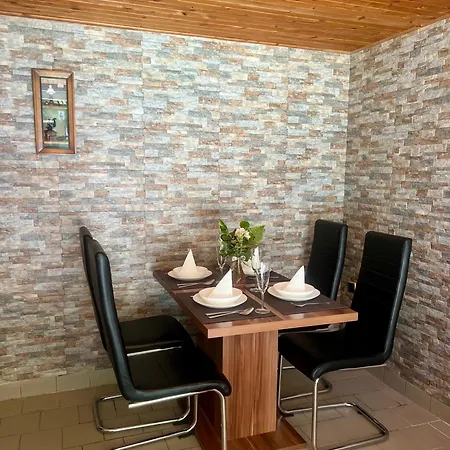 Roda S Vnitrni Saunou Casa vacanze