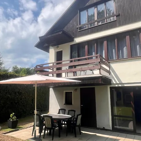 Roda S Vnitrni Saunou * Rabyne